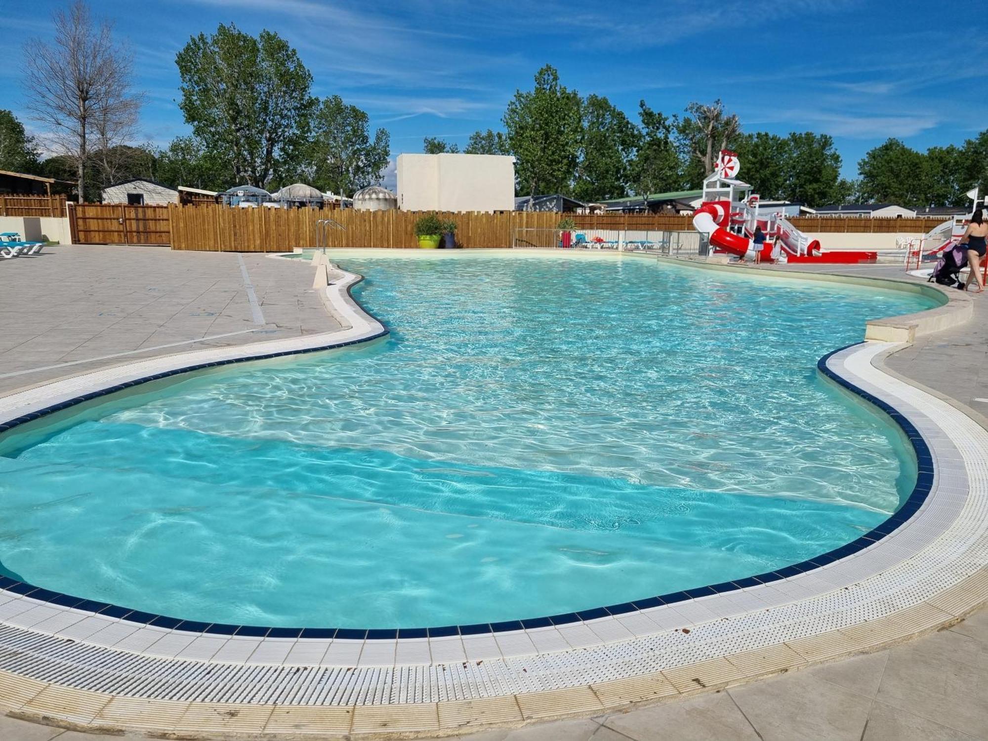 Domaine De La Yole Hotel Вондр Екстериор снимка
