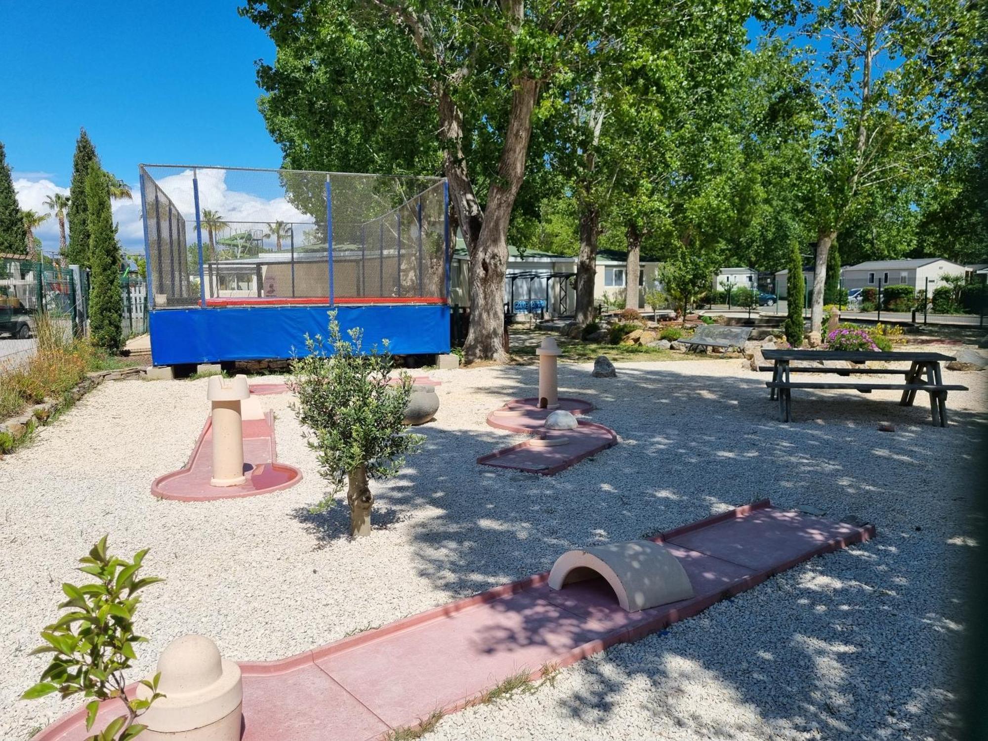 Domaine De La Yole Hotel Вондр Екстериор снимка